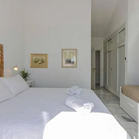 Benalgolf/penthouse With Wonderful Sea Views