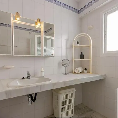Apartment Benalgolf/penthouse With Wonderful Sea Views *